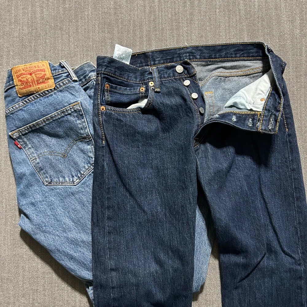 Levis 501 Original Fit Jeans Bundle Mens 31x30 Straight Leg Denim 2 Pairs